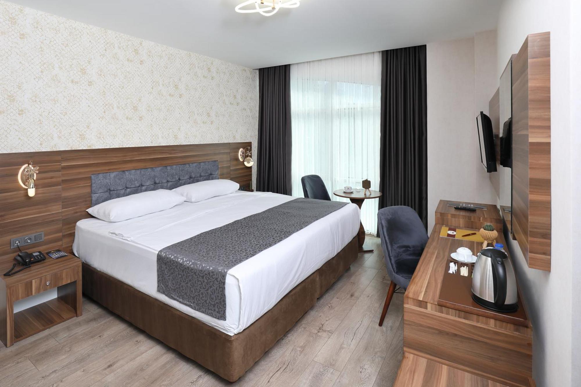 Adana Taskoeprue Hotel 외부 사진